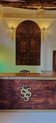Bed & Breakfast Smiles Stone Town Hotel