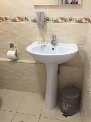 Hostal Guest House California