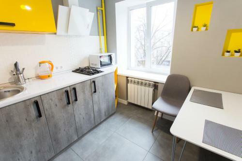Very Center Apartment On Gogolya Str