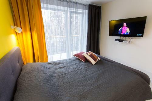Very Center Apartment On Gogolya Str