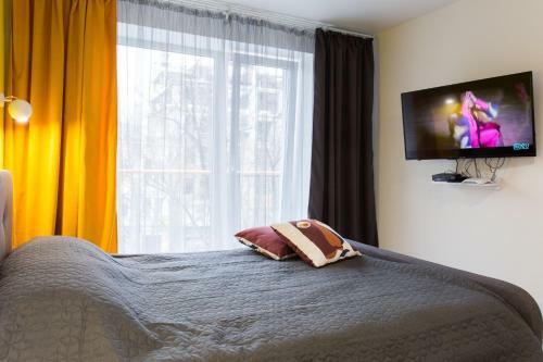 Very Center Apartment On Gogolya Str