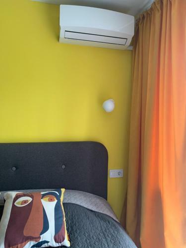 Very Center Apartment On Gogolya Str