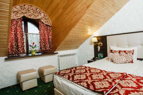 Hotel Iv�ncs� Birtok