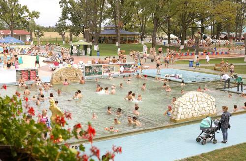 Hotel Iv�ncs� Birtok