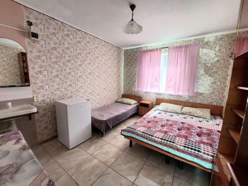 Hostal ???????? ??? ?harivna9