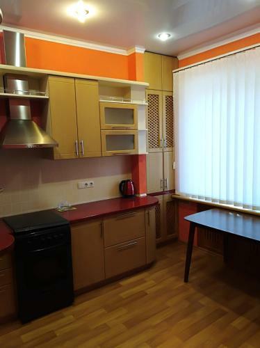 Apartment On Kryvorizhstal Street