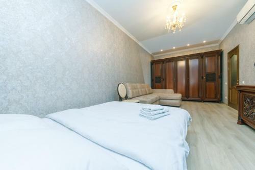 Hotel Apart Assistant On Smart Plaza
