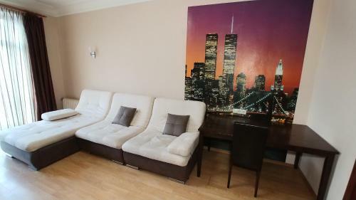 Apartamento Two Bedrooms. 17 Khreshchatyk Str, Centre Of Kiev