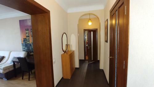 Apartamento Two Bedrooms. 17 Khreshchatyk Str, Centre Of Kiev