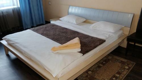 Apartamento Two Bedrooms. 17 Khreshchatyk Str, Centre Of Kiev