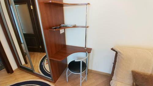 1 Bedroom Apartment In Great Location - 1010
