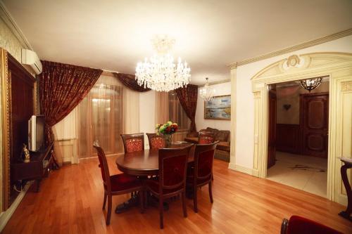 Kiev Lypki Signature Apartments