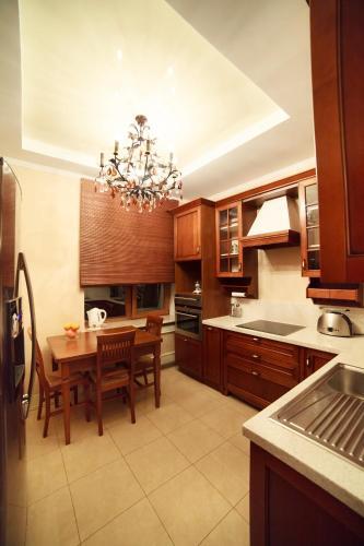 Kiev Lypki Signature Apartments