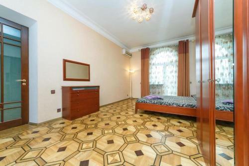 Apartment On Kreshchatik