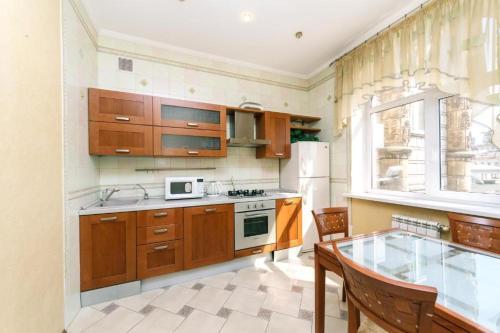 Apartment On Kreshchatik
