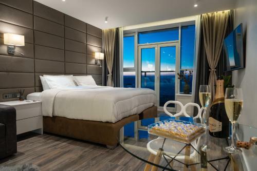 Victory Luxury Apartment Center