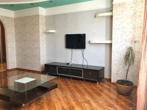 Apartments Nadobu - Kiev, St. Alexandra Mishugi, 8