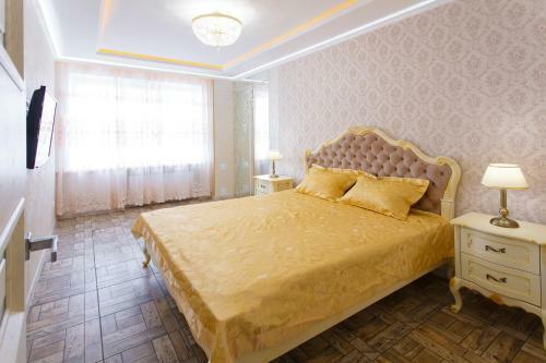 Apartment Near Railway Station