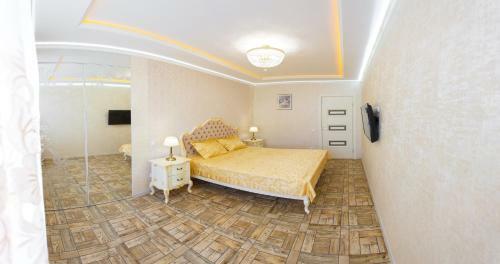 Apartment Near Railway Station