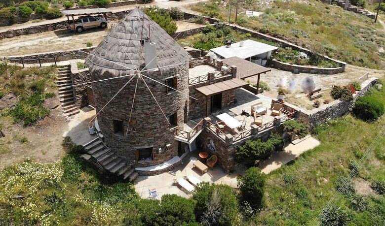Villa The Stone Windmill