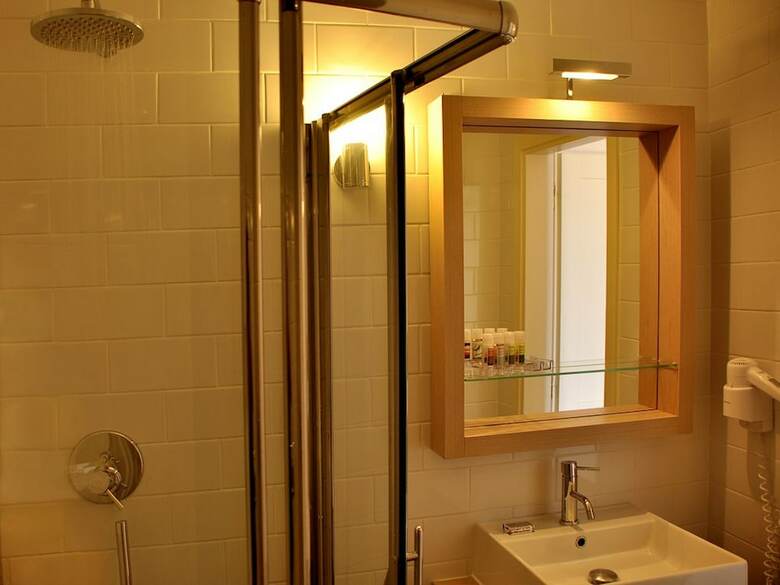 Hotel Pirgos Mavromichali