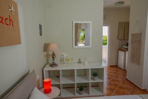 Hostal Sea View Studios