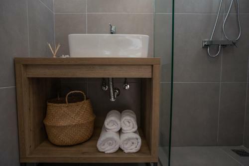 Hostal Sea View Studios
