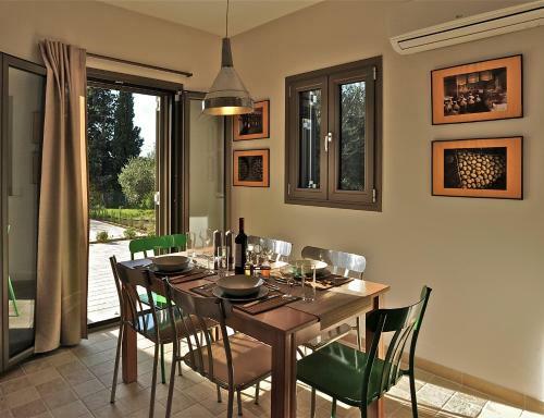 Elaia Villas