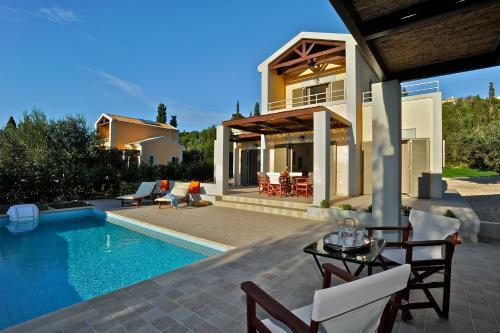 Elaia Villas