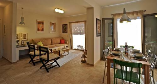 Elaia Villas