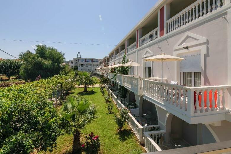 Hotel Belussi Beach
