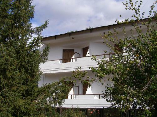 Posada Neos Omalos Hotel