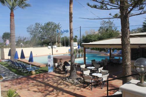Apartamento Sunny Suites