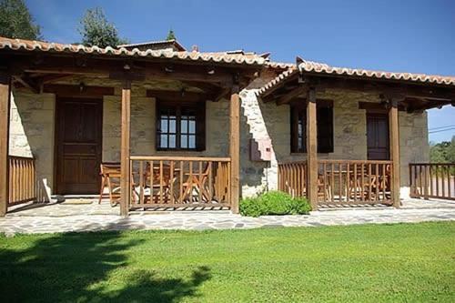 Pikoulianika Apartments