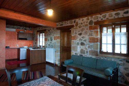 Pikoulianika Apartments