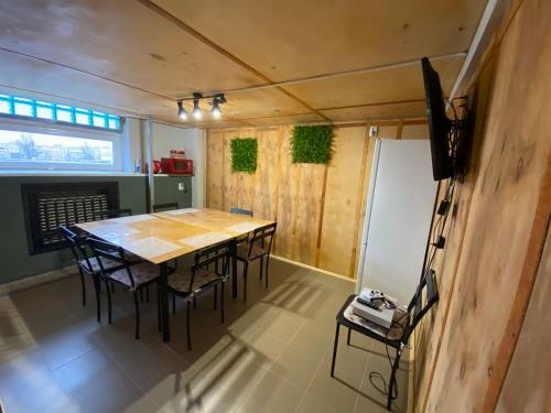 Albergue Ihotel ?????????????