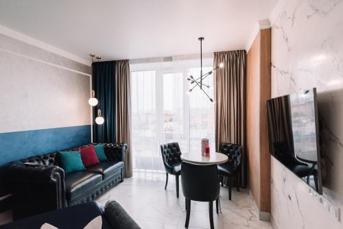 Royal Tower Vip Smart Apartments 3