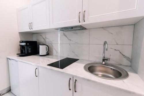 Royal Tower Vip Smart Apartments 3