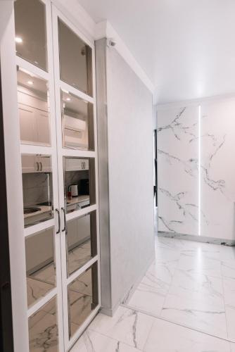 Royal Tower Vip Smart Apartments 3