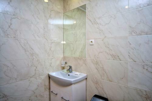Hotel Grand Apartments