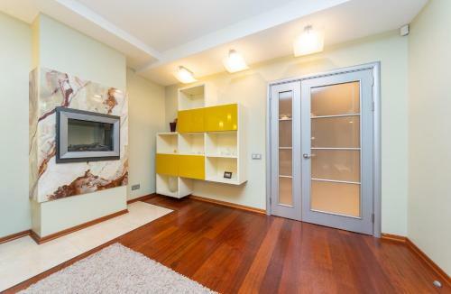 Livoberezhna Apartments V&v Group