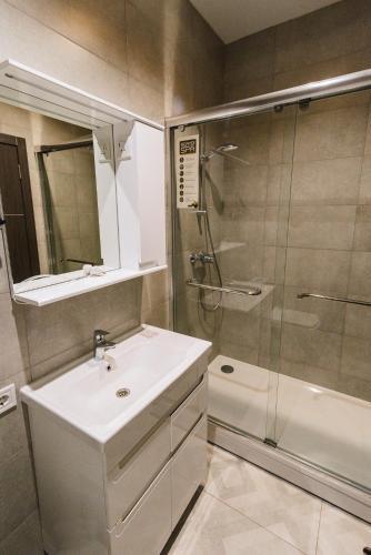 Apartamento Royal Tower Luxurious Smart Residence (3)