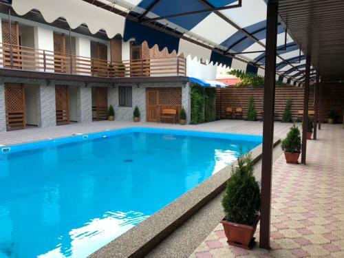 Hotel ???????