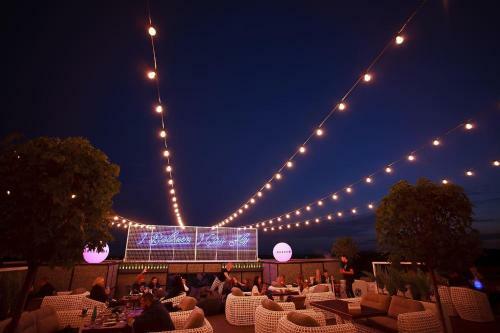 Mojo Boutique Hotel