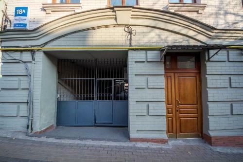 Central Apartments Maidan Area