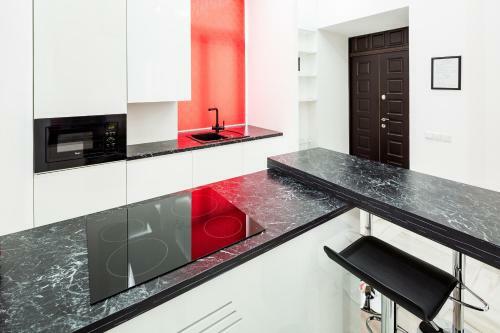 Deluxe Apartment In Horodotska 33