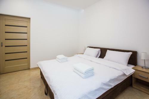 Avangard Kulisha* Apartment
