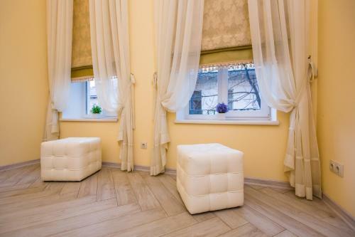 Avangard Sholom Aleichem Apartment