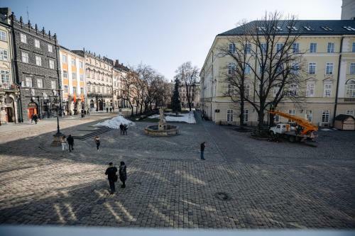 Grand Rynok Square Apartment