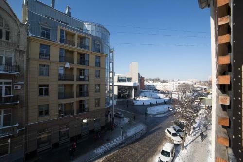 Luxury Apartment On Kulisha 36v